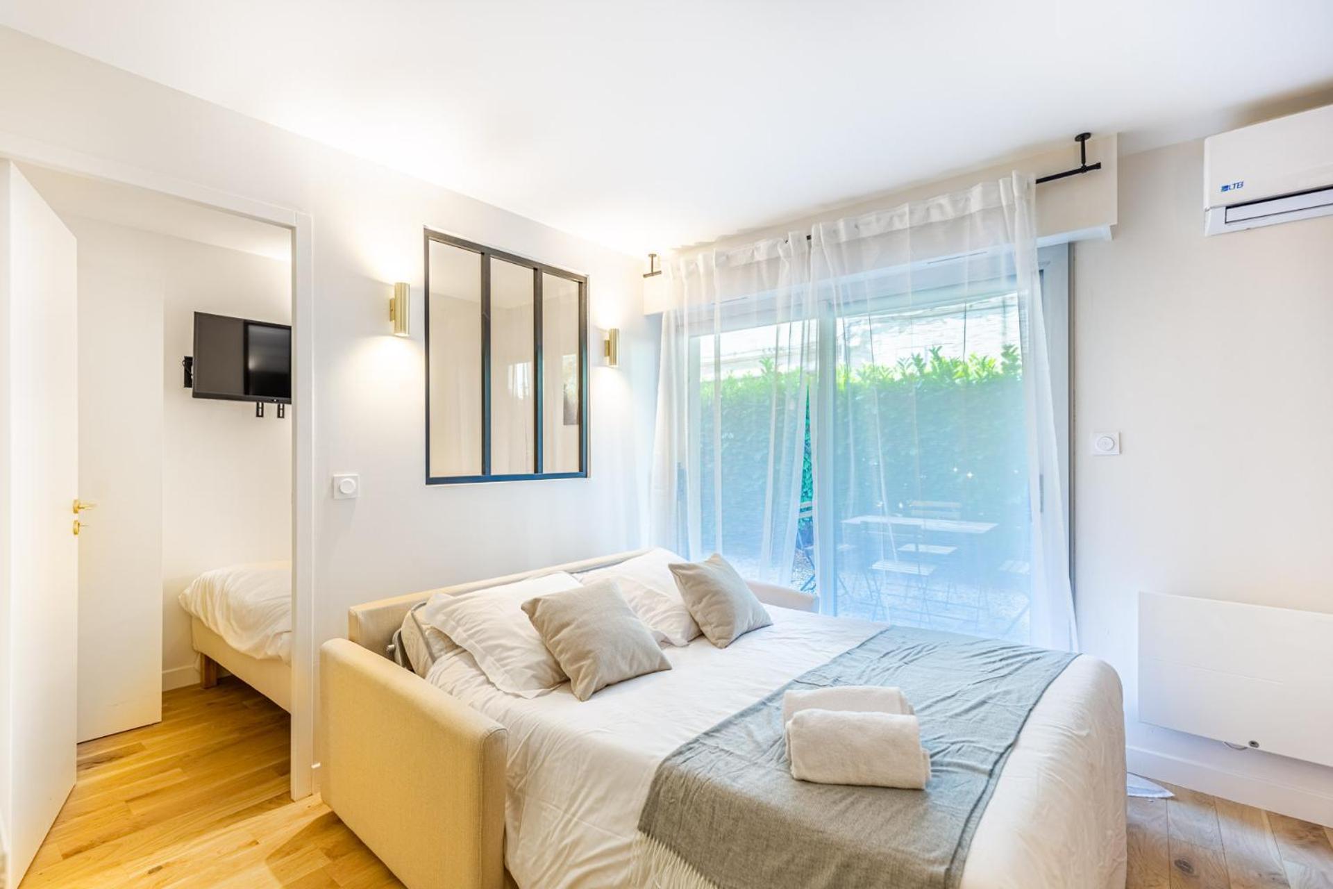 Lavie Maison Balneo Garden Flat Бордо Екстериор снимка