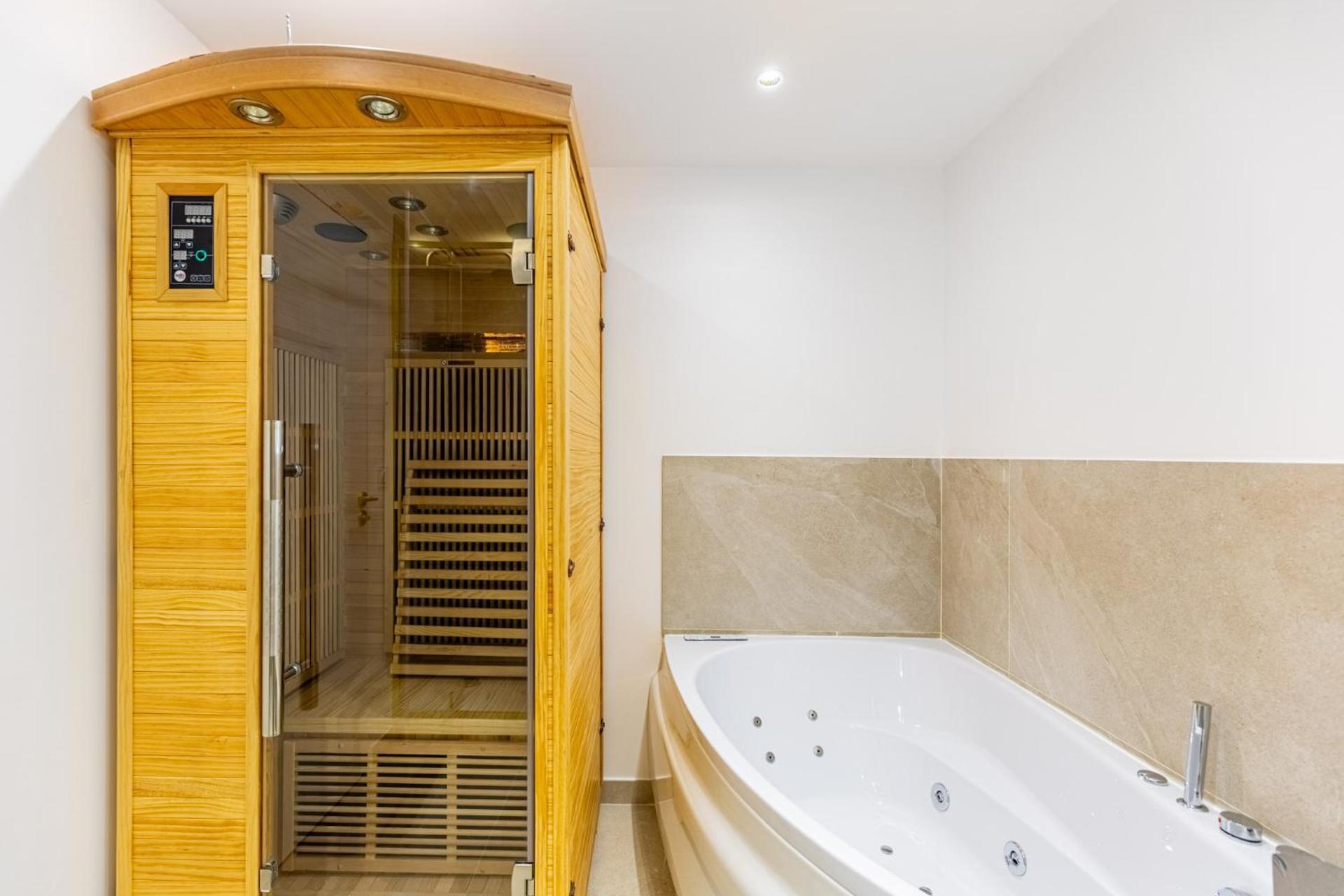 Lavie Maison Balneo Garden Flat Бордо Екстериор снимка
