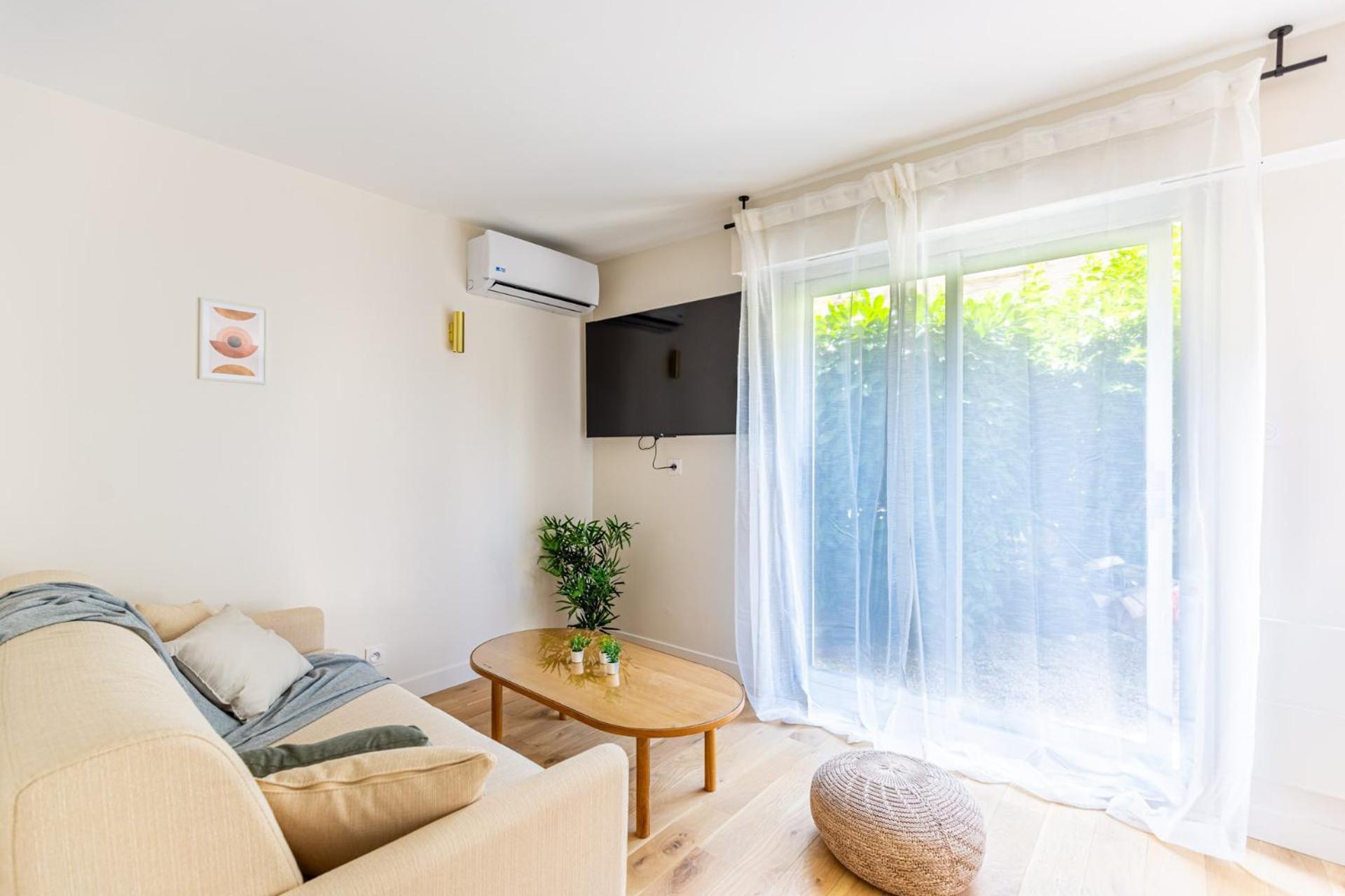 Lavie Maison Balneo Garden Flat Бордо Екстериор снимка