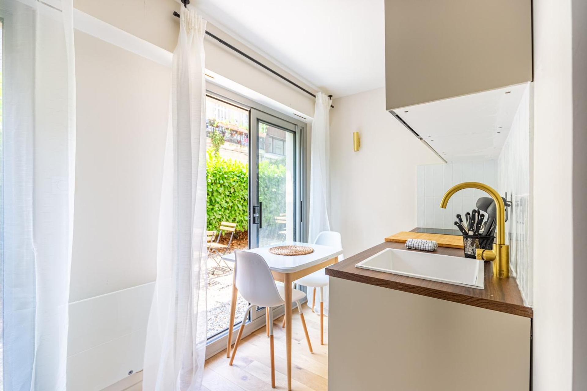 Lavie Maison Balneo Garden Flat Бордо Екстериор снимка