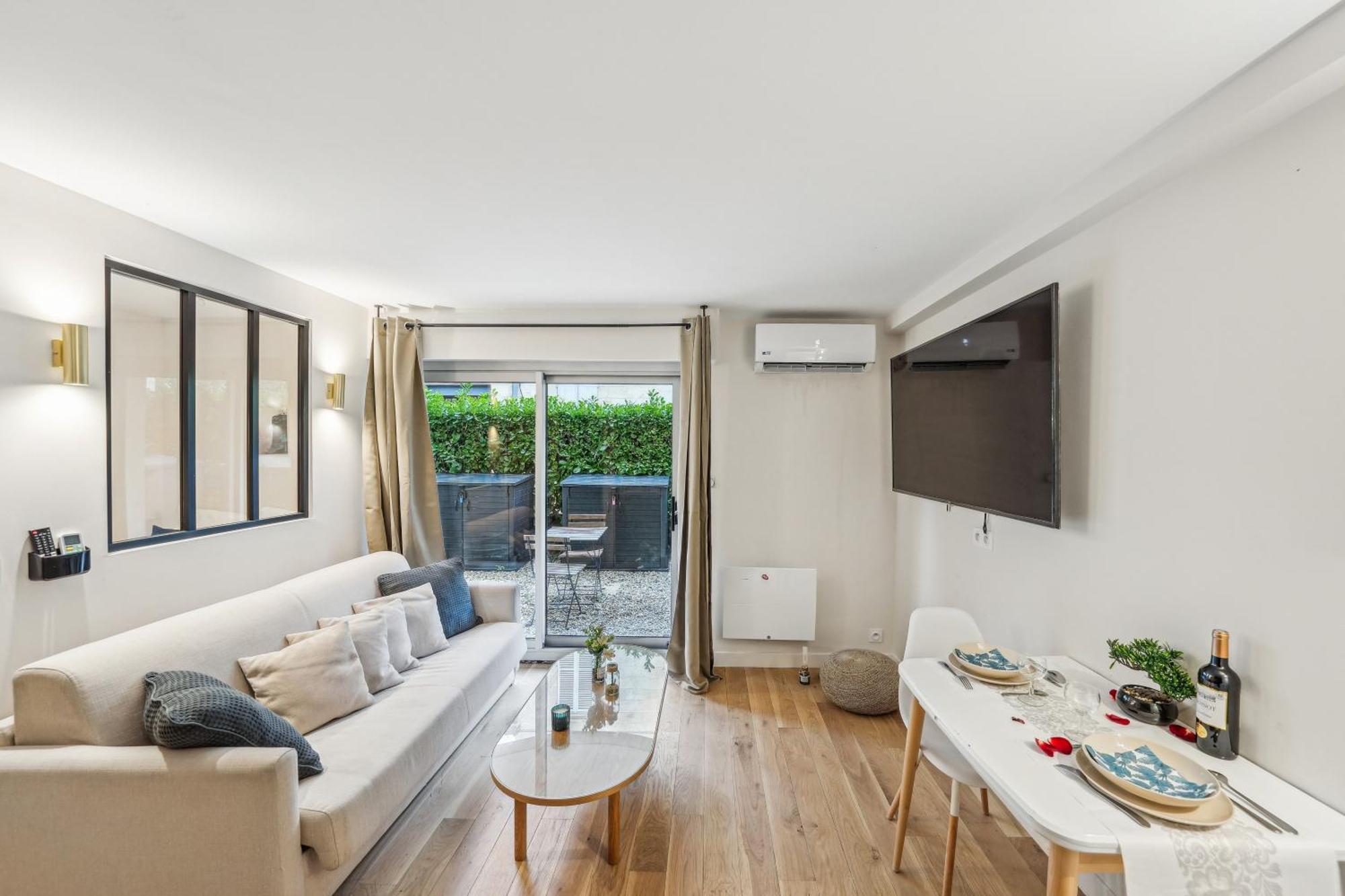 Lavie Maison Balneo Garden Flat Бордо Екстериор снимка